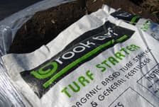 Grass and lawn fertilizer starter pack for new turf